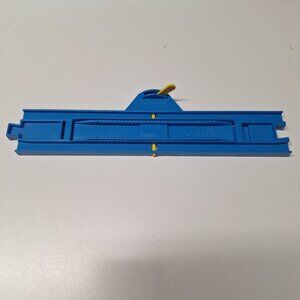 Tomy Blue Plastic Toy Train Track Switcher Slider 2001 Vintage Change Thomas